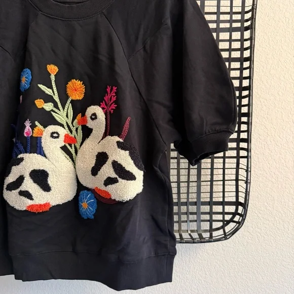 Anthropologie tufted duck sweatshirt - Picture 5 of 8